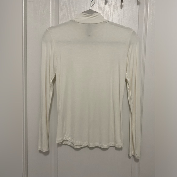 NWOT Cream Turtleneck full sleeve Tee Stretchable material PTP-14 Length-22 - Picture 2 of 3